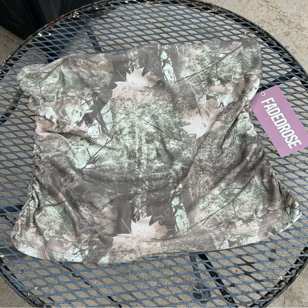 Faded Rose Camouflage Tube Top 
Size Junior XL